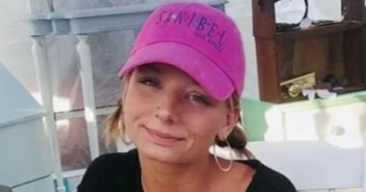 Waitress, 21, vanishes suddenly - then family get unusual texts from her phone