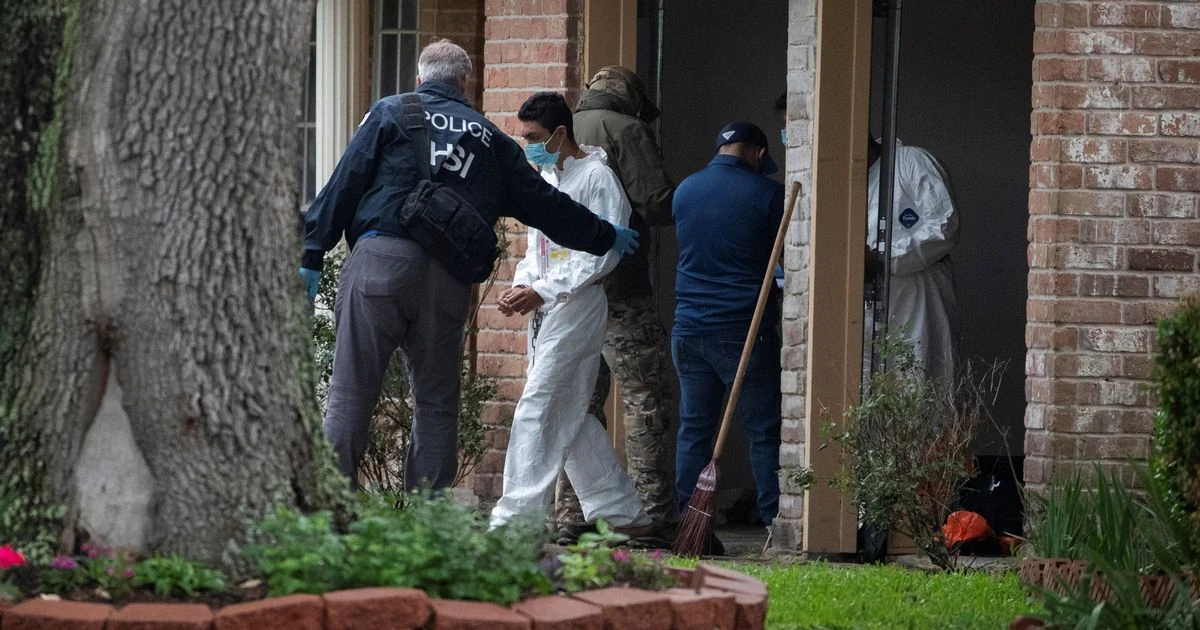 Police find 90 migrants 'including some with Covid' crammed together in small house