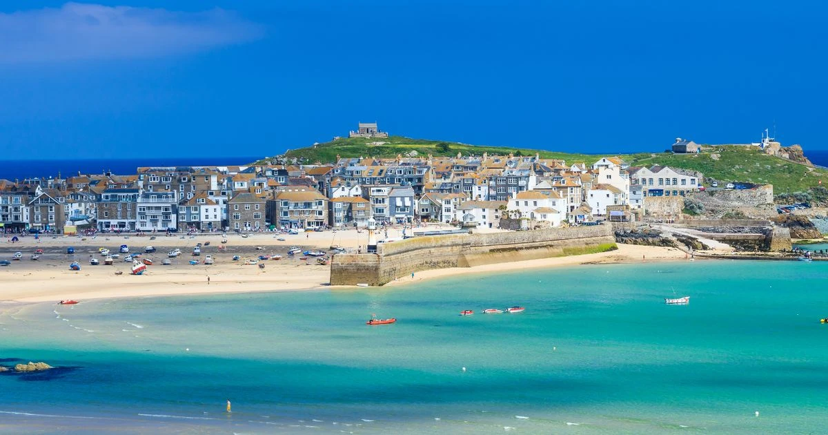 12 of the UK's prettiest seaside towns and villages for a dreamy holiday
