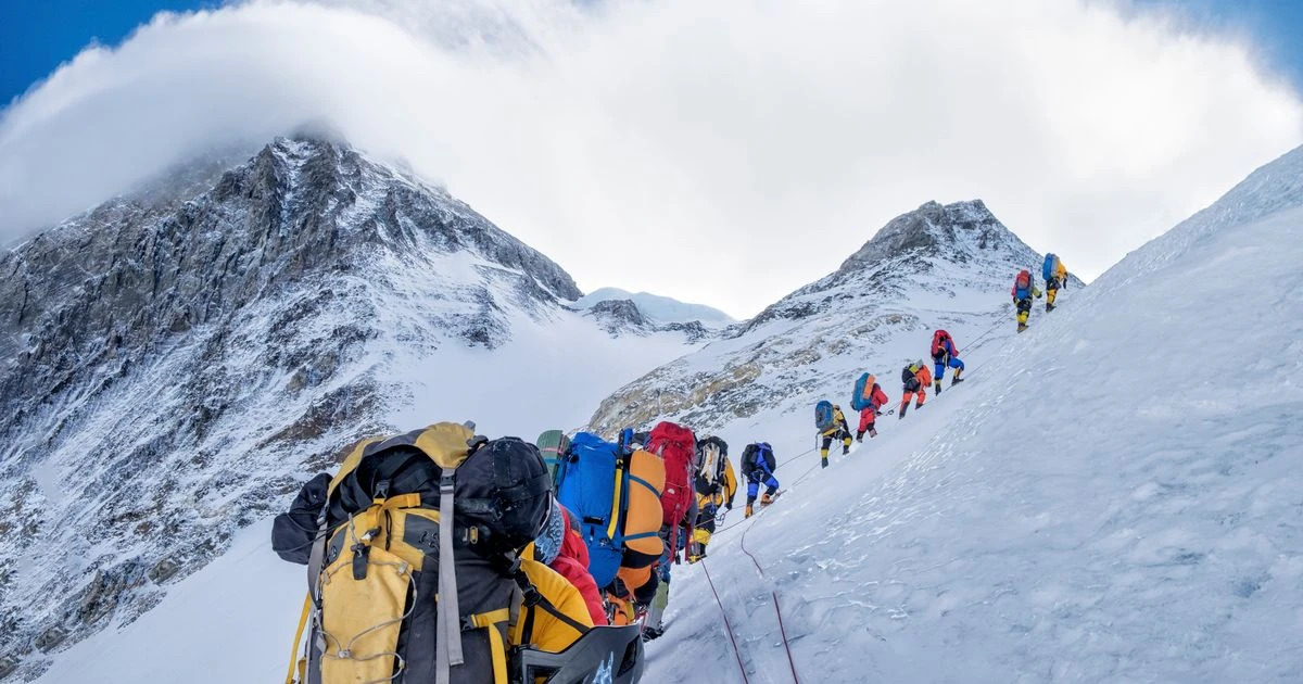 Mount Everest rescue: Race against time to save 200 hikers after snowstorm