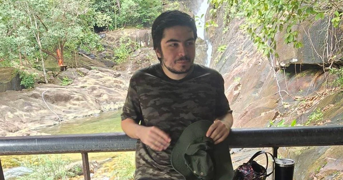 Brit teen lost in Thai jungle found alive after 'eating insects' to survive