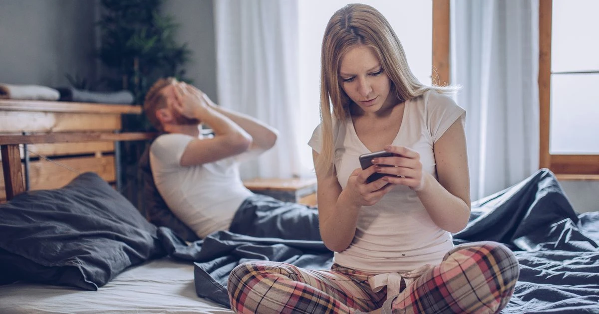 How spam texts can cost you £1,200 - beating the sneaky mobile rip offs
