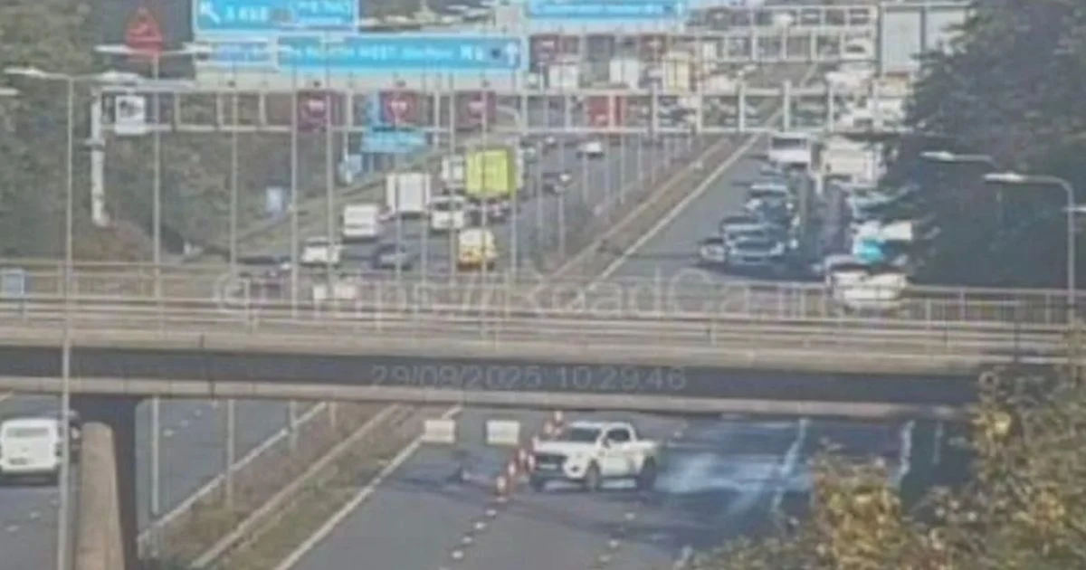 LiveM6 closure LIVE: Major UK motorway closes as car bursts into flames
