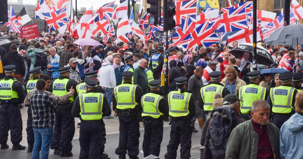 BREAKING: Keir Starmer says Britain will 'never surrender' flag to those who sow hate