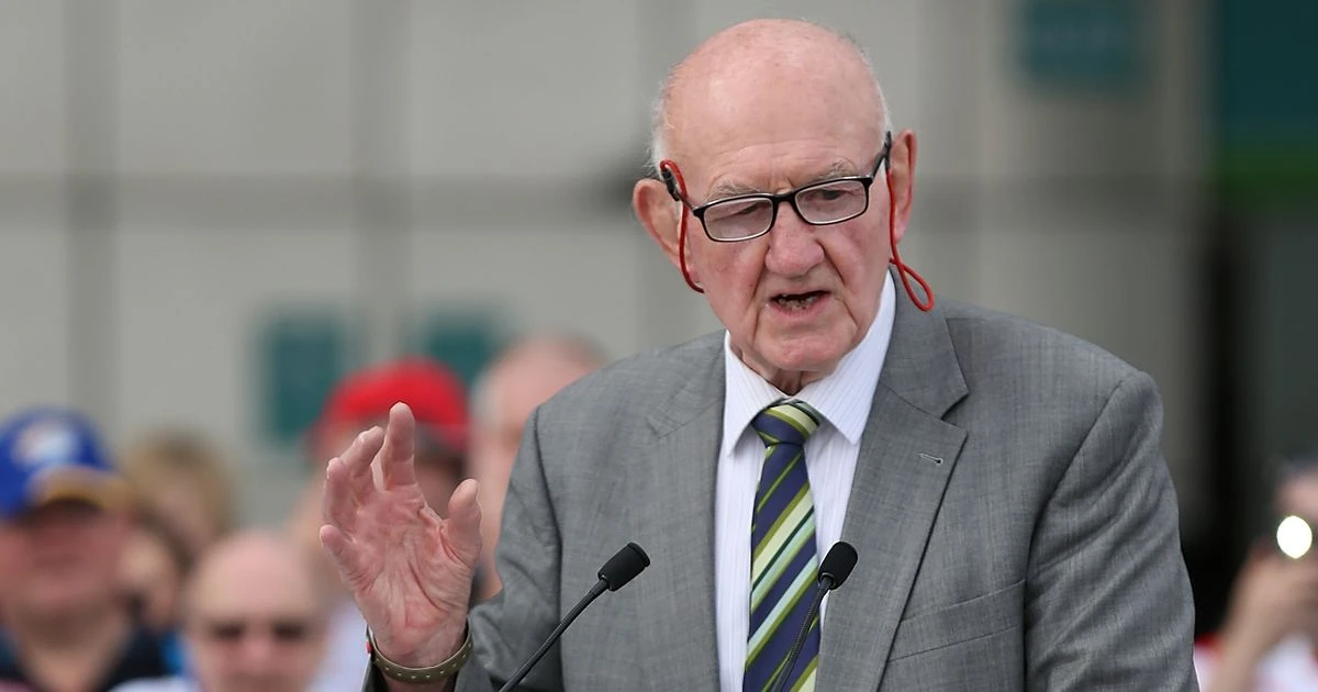 Ray French dies: Legendary BBC commentator and 'Voice of Rugby League' passes away