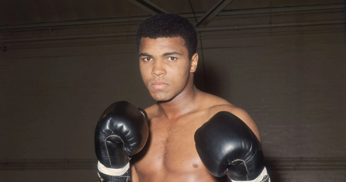 Muhammad Ali's grandson to make professional boxing debut this summer