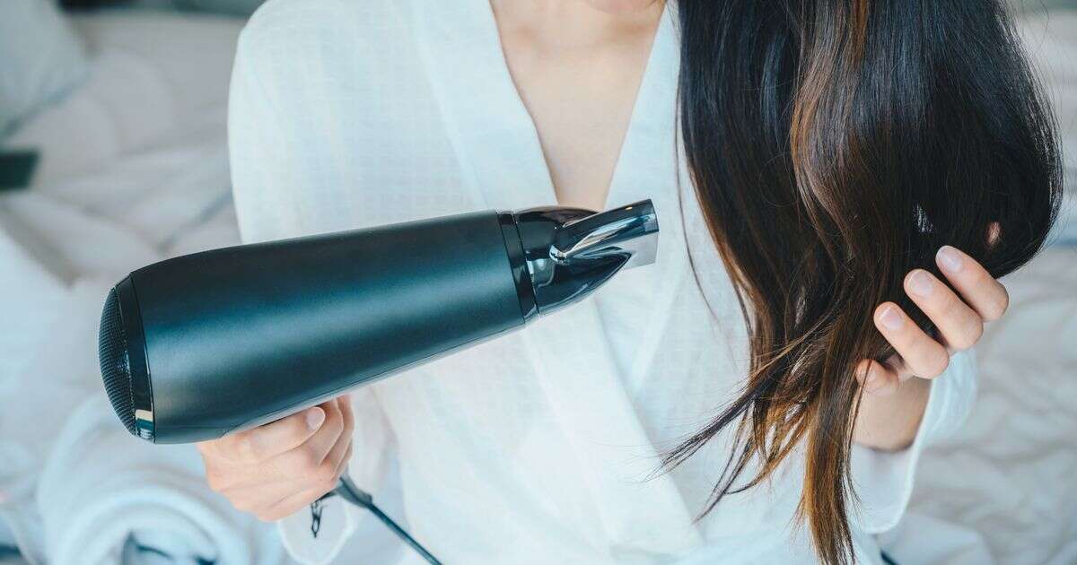 Hairdresser's simple brush technique will add more volume to your hair instantly