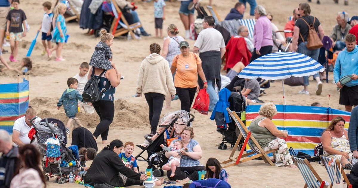 UK weather: Exact date summer will finally start in Britain as new maps finally turn red