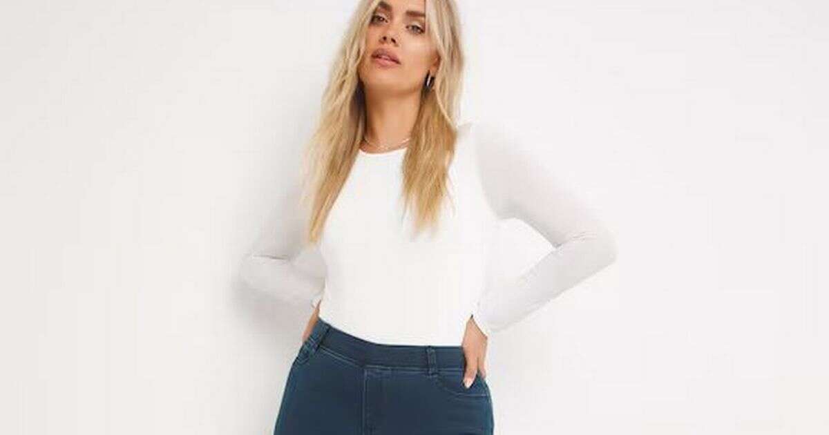 ‘Most comfortable’ £22 wide leg jeans hailed by shoppers as a ‘delight to wear’