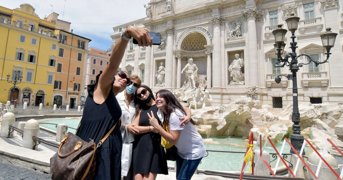 Italy introduces new Covid-19 testing rule for Brits entering the country