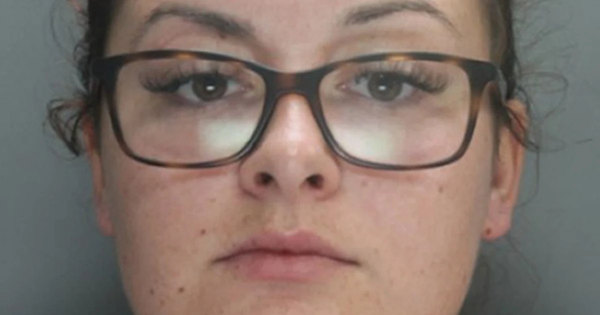 Prison officer who fell in love with violent inmate and had his baby is jailed