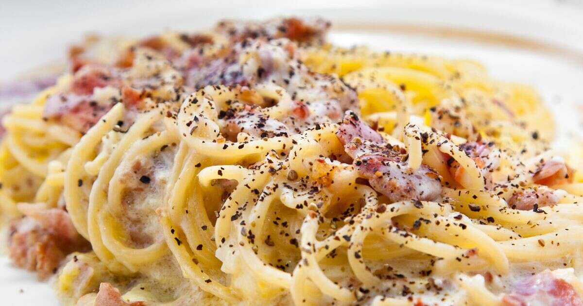 Chef shares secret to authentic carbonara using five ingredients - but no cream