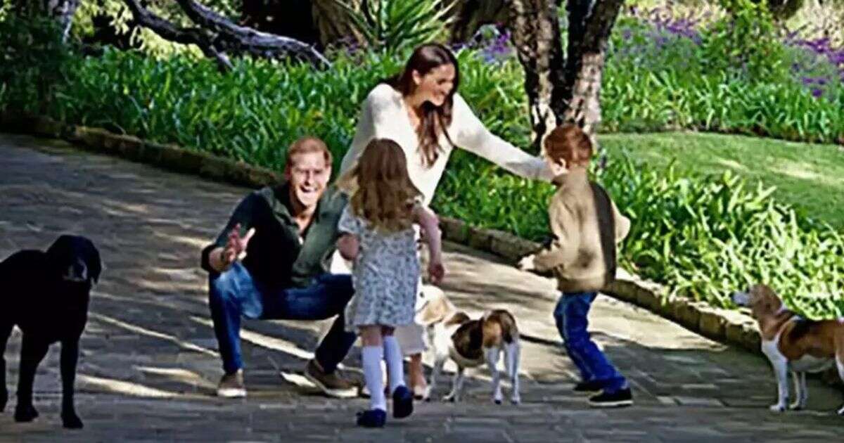 Inside Prince Harry's tough week after release of Christmas card with Meghan Markle and kids