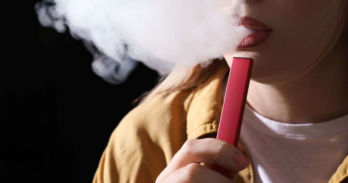 Festive vape flavour warning as 'alarming' number of young people hospitalised