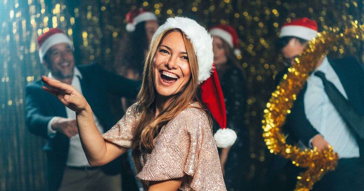 'I was so drunk at my work Christmas party then got whole team kicked out of venue'