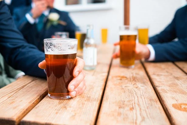 Beer fans being 'short-changed by low quality' booze on offer from huge brewers