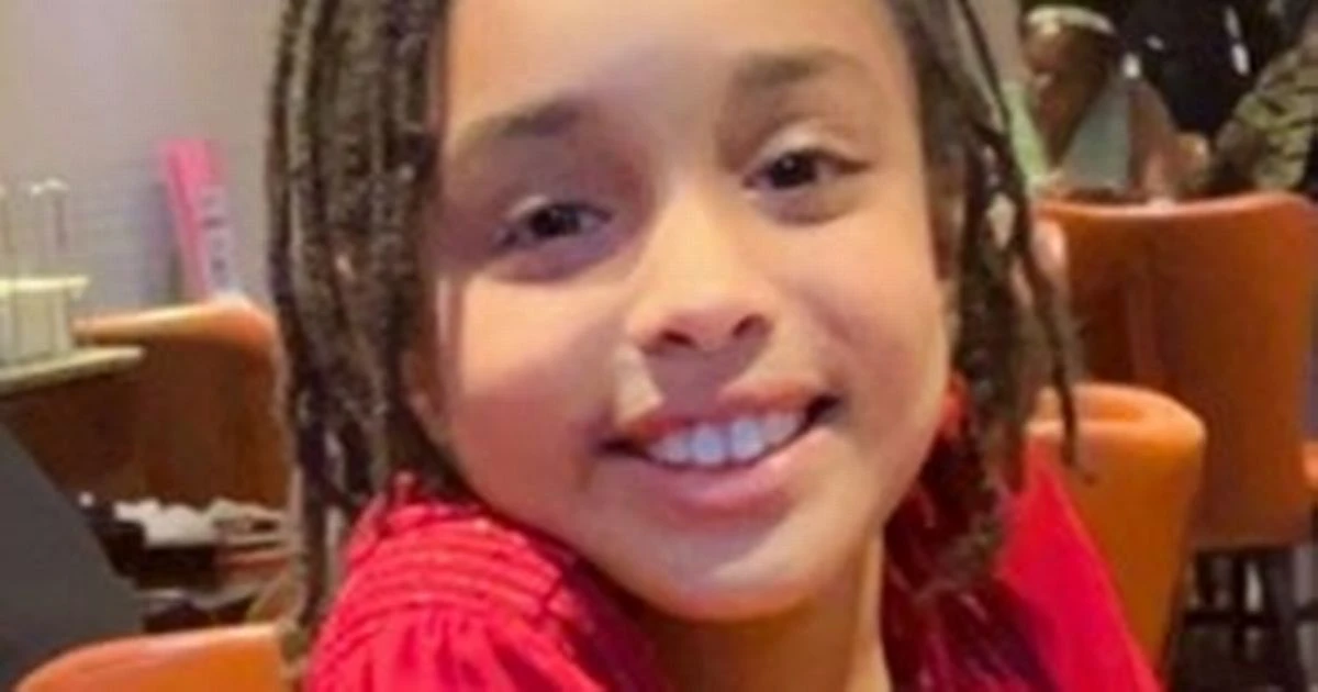 Schoolgirl, 9, in swimsuit goes missing from Bournemouth pier in desperate search