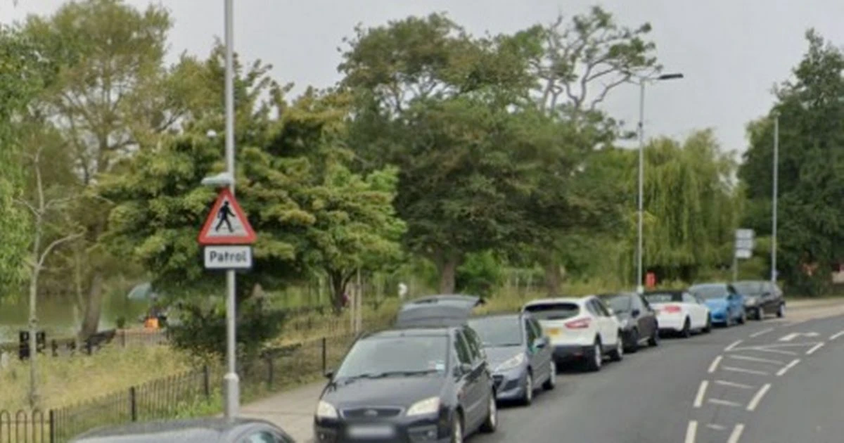 BREAKING: Portsmouth manhunt launched as girl, 15, 'grabbed' by man walking through field