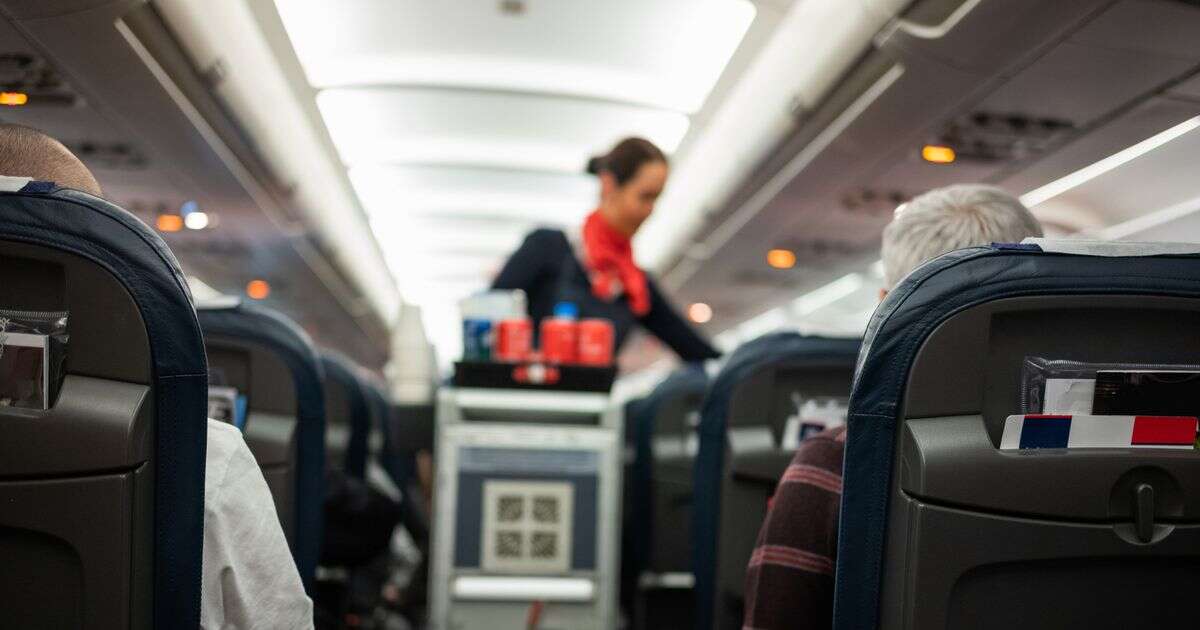 Former cabin crew member shares two telltale signs something is wrong on plane