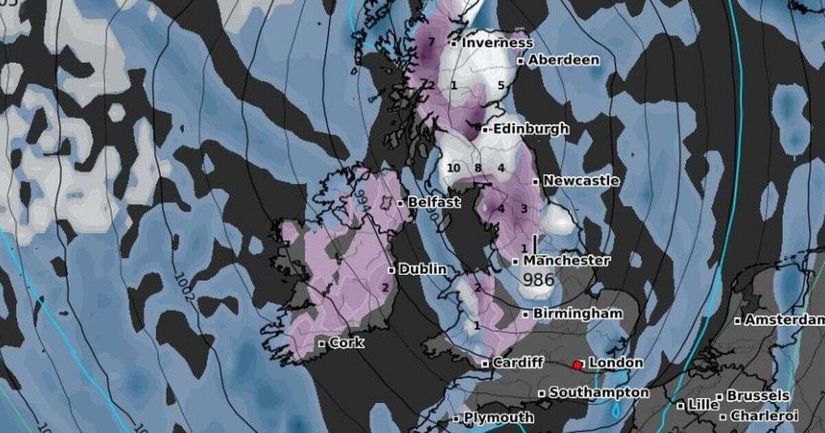 UK weather: Exact date new maps turn purple as 650-mile long wall of snow hits Britain - full listWeather