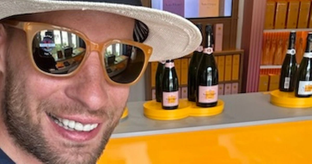 'I thought I'd fallen for a millionaire Ibiza DJ - but then I received a note from prison'