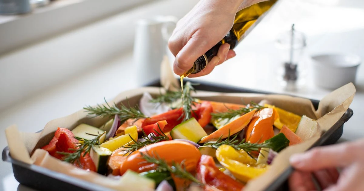 Special diet can reduce hot flushes in menopausal women by 95%, research shows