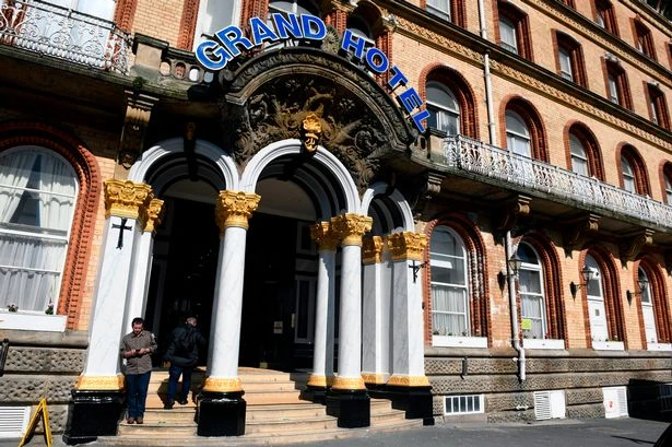 'UK's worst hotel' with sewage smell from bathroom and surprising perk
