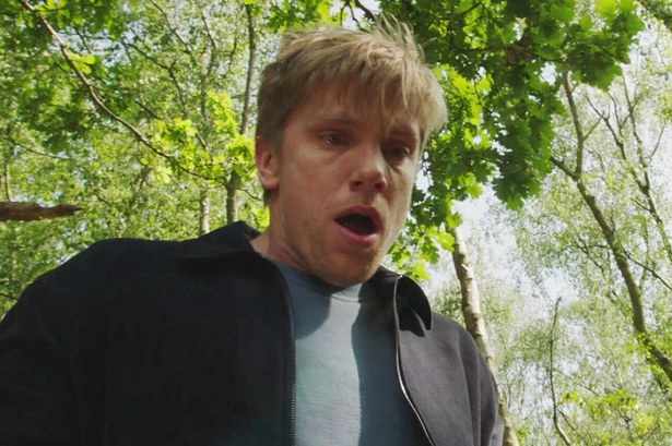 Emmerdale fans 'point out' simple detail that would prove Robert Sugden's innocence