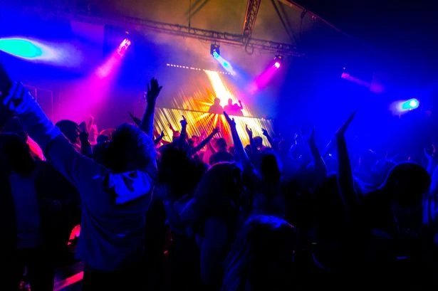 Police to patrol pubs and clubs to spot predators targeting women