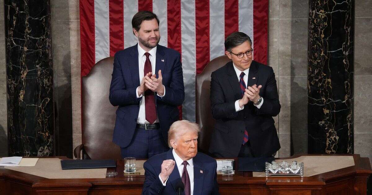 Lip reader exposes JD Vance's chilling three-word threat moments before Donald Trump speech