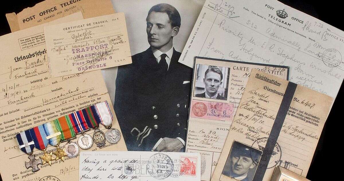 Medals of World War 2 hero who was Colditz prisoner of war sell at auction for £48,000