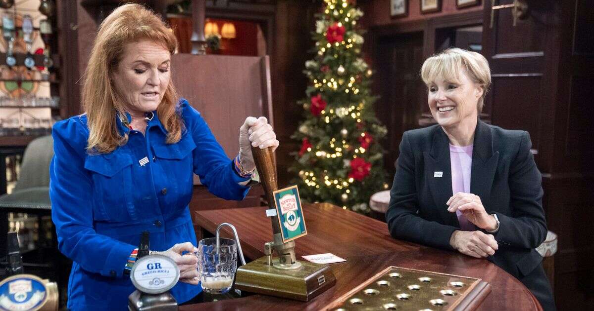 Fergie begs for stint on Coronation Street as she shows off pint-pouring skills in RoversDuchess of York