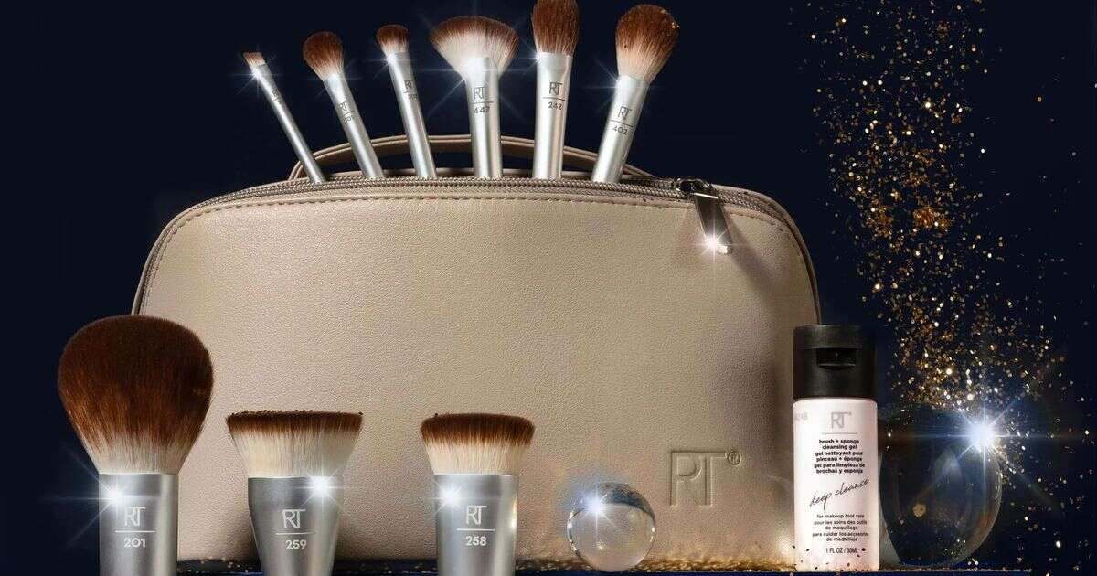 Boots reduces 'luxurious' Real Techniques makeup brush set worth £60 to £24