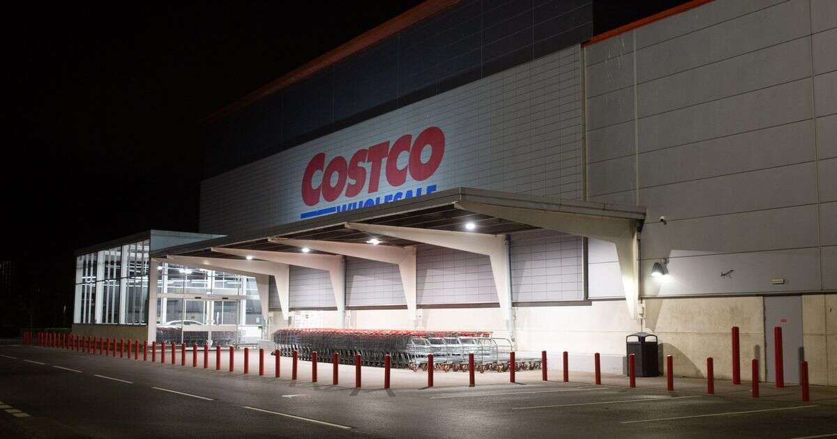 Costco rampage as shoppers sprayed in eyes with 'chilli oil' and shop put in lockdown