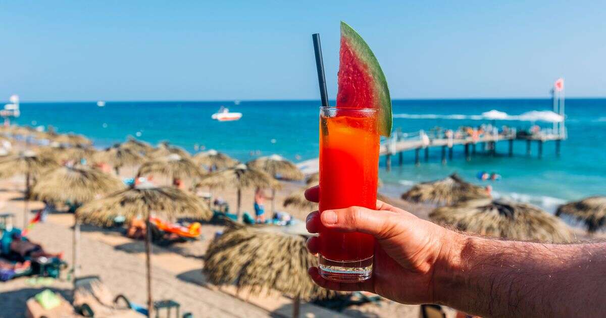 Foreign Office urgent advice after holiday hotspot hit by alcohol-related deaths