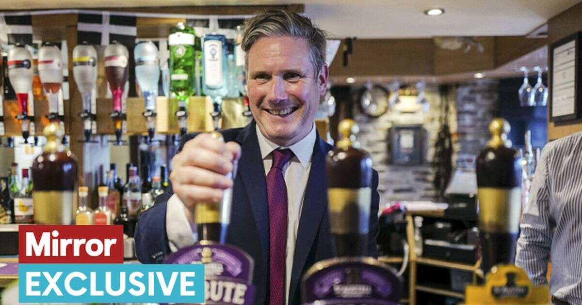 Mirror demands Keir Starmer saves British pubs after 400 more closed last year