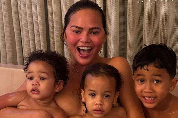 'I don't mind my kid seeing me naked says mum after Chrissy Teigen backlash'