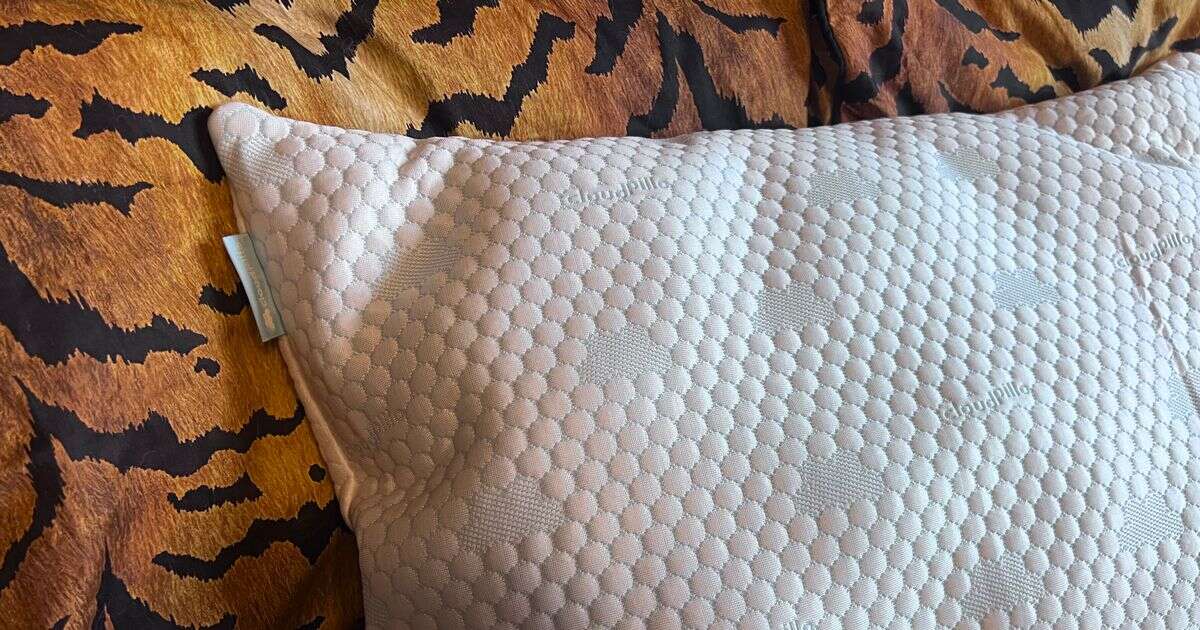 ‘I’ve been sleeping with this adjustable ergonomic pillow and it’s drastically improved my back pain’