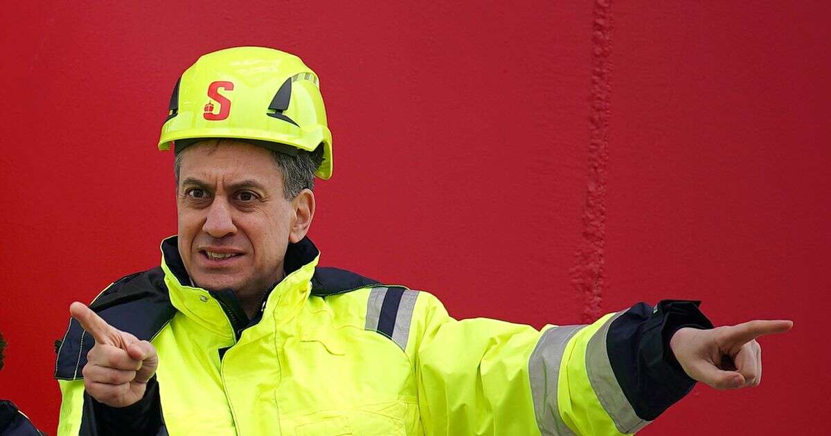 Ed Miliband claims 'we're no longer gambling in the fossil fuel casino'