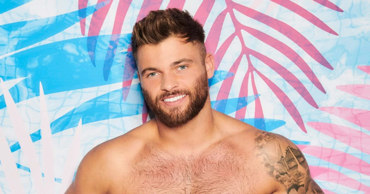 Love Island's Jake Cornish wants someone 'loyal' as he 'doesn't trust anyone'