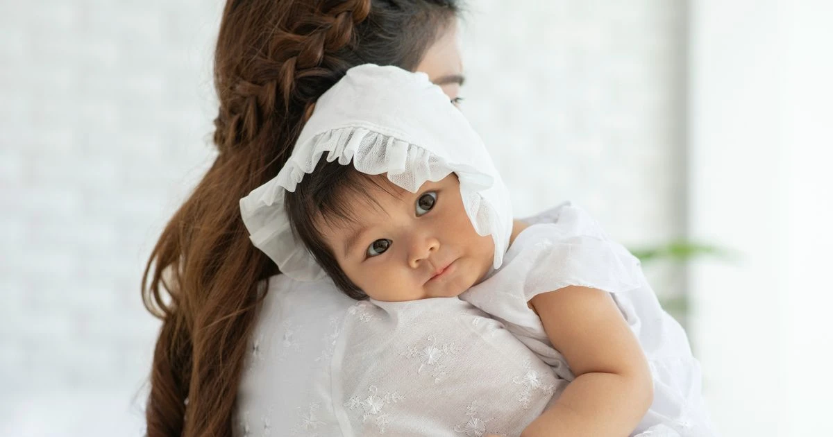 Mum's advert for live-in nanny for newborn branded 