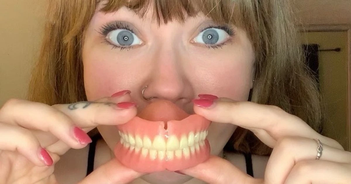 Woman loses all her teeth after gastric bypass forcing her to wear dentures at 32