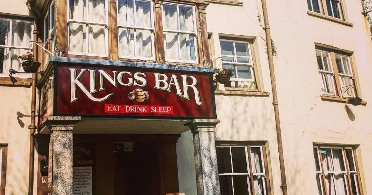 Pub will allow only fully-jabbed customers inside - and you'll need a card to prove it