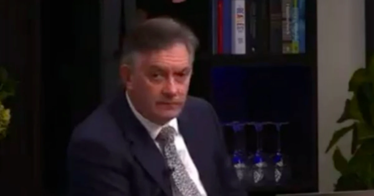 GB News' Simon McCoy orders pranksters to 'grow up' after text from Mike Hunt