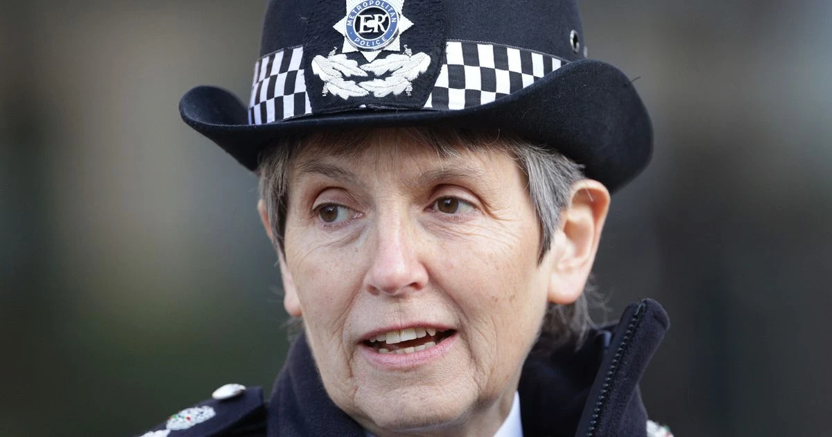 Met Police boss has 'no intention of resigning' after force corruption report