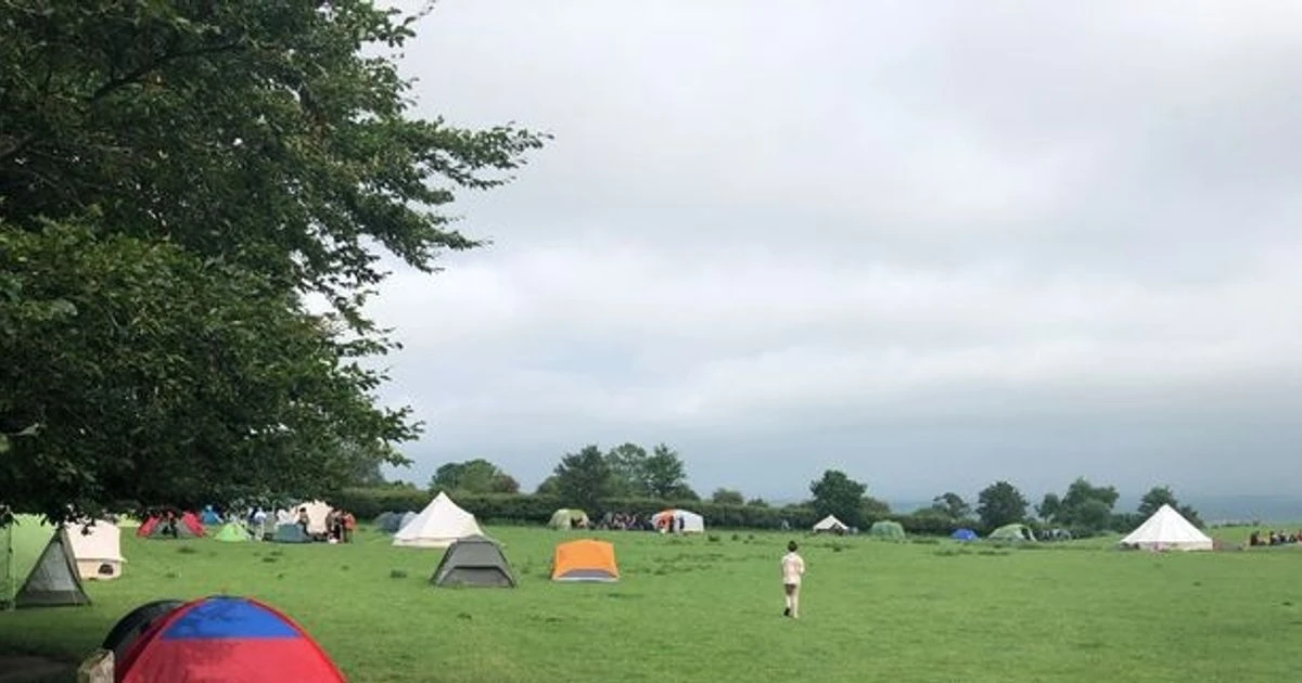 Glastonbury Tor turns into 'illegal festival' for summer solstice as Stonehenge shuts