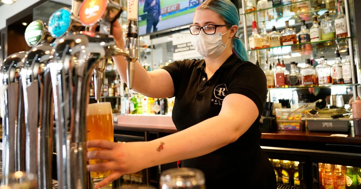 Fury as June 21 delay is £3billion business hammer blow with 300,000 jobs at risk