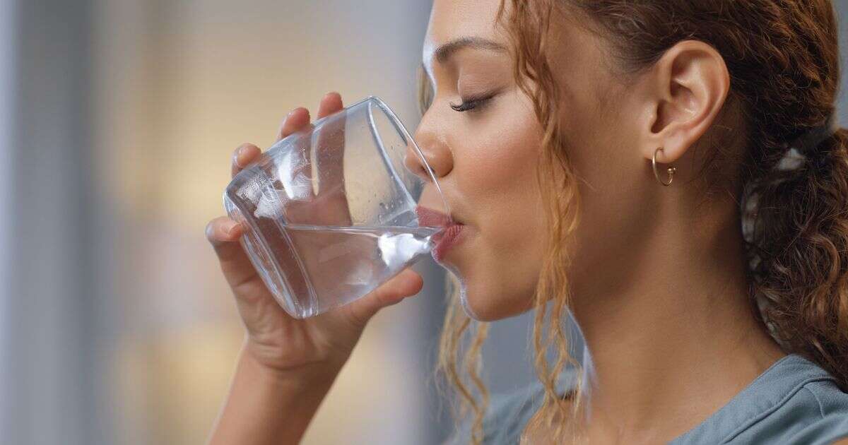 You're drinking water all wrong - nutrition expert dispels mealtime myth