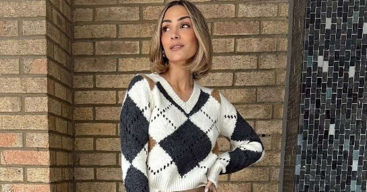 Frankie Bridge channels The Traitors’ Claudia Winkleman with cosy argyle jumper