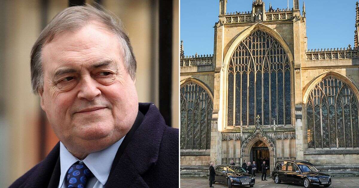 John Prescott gets poignant last laugh as funeral cortege arrives in two Jags